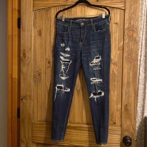 American Eagle Women’s Distressed Jegging Size 10